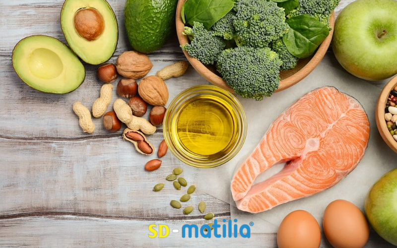 Mẹ bầu có thể bổ sung Omega-3 thông qua các loại thực phẩm tự nhiên như các loại cá béo và các loại hạt