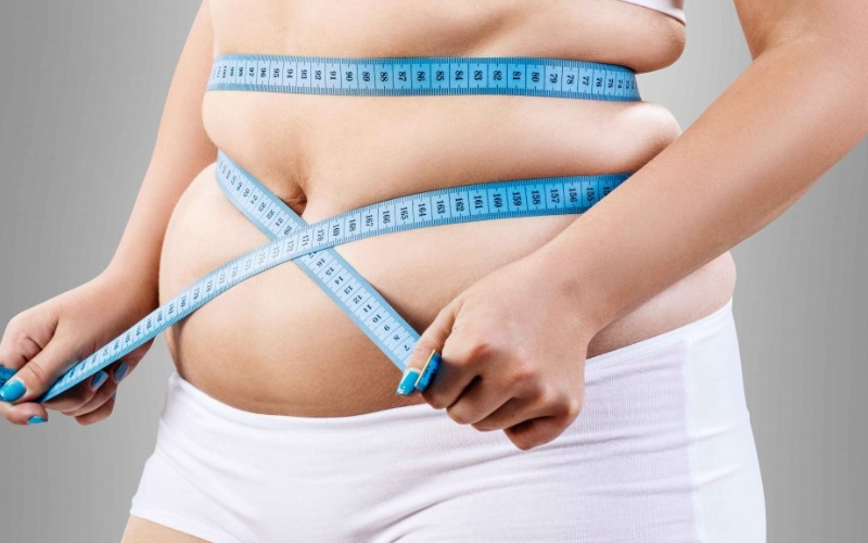 Vì sao phụ nữ sau sinh thường tăng cân?